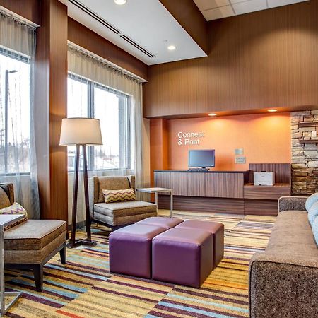 Fairfield Inn & Suites By Marriott Springfield Holyoke Buitenkant foto