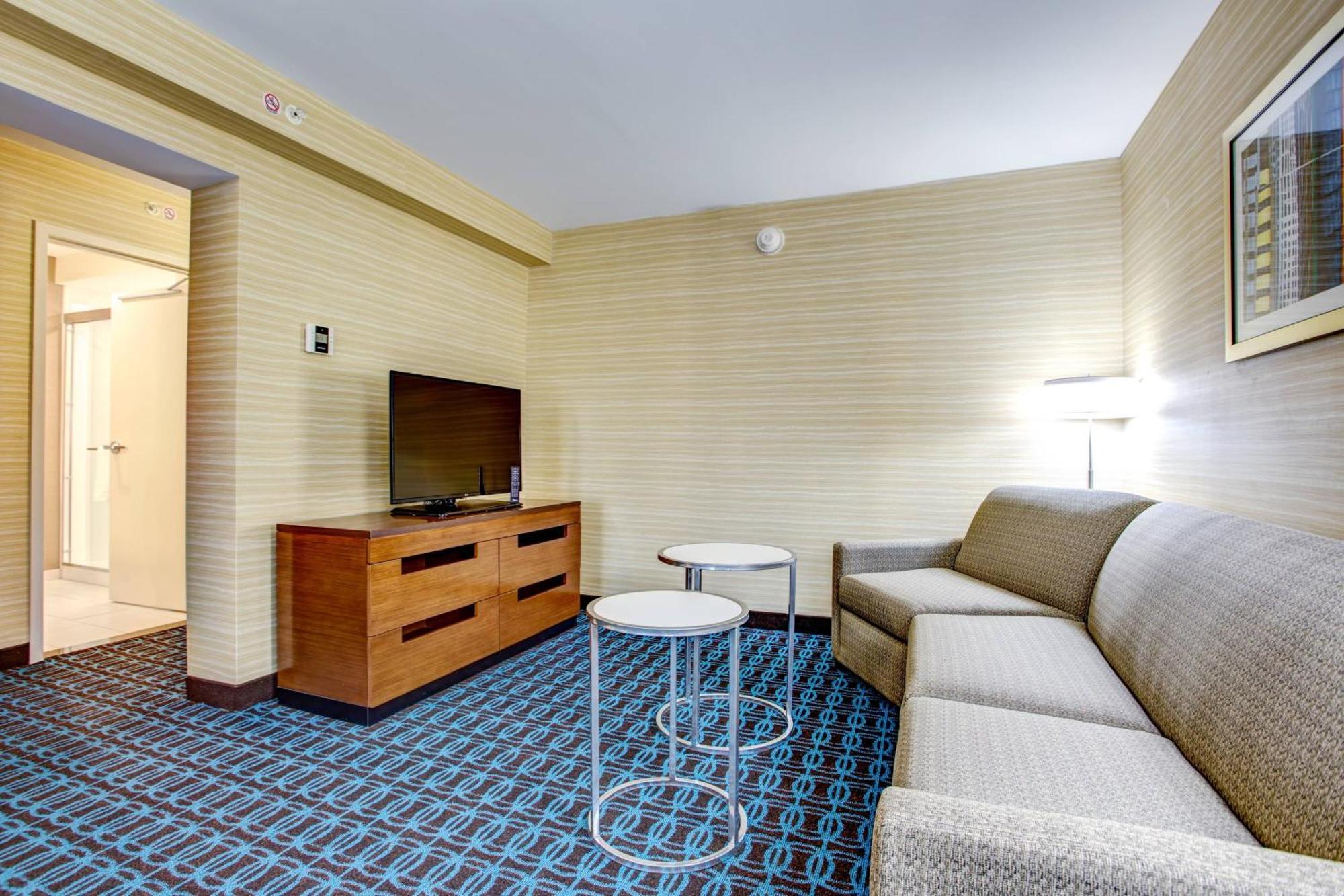 Fairfield Inn & Suites By Marriott Springfield Holyoke Buitenkant foto