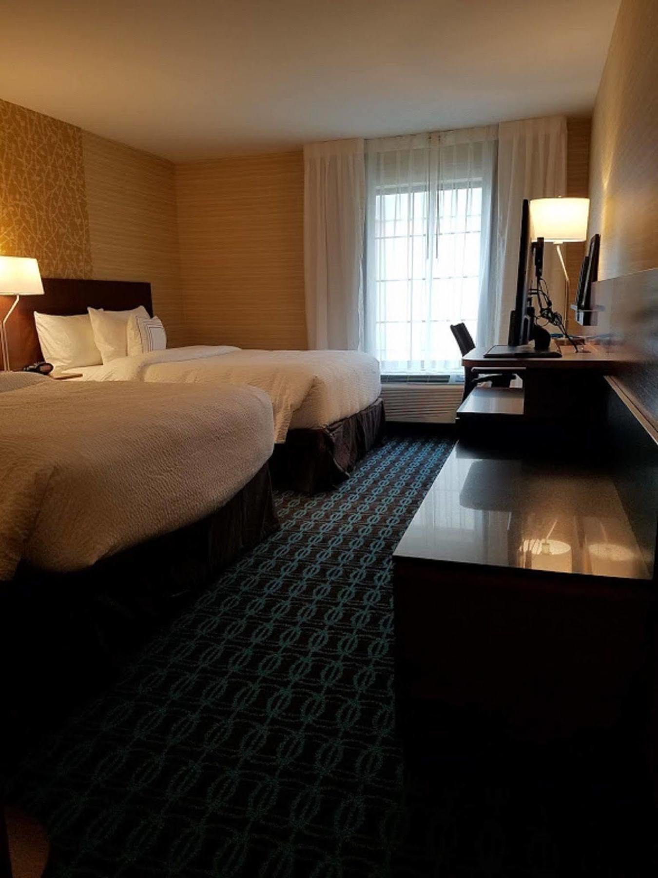 Fairfield Inn & Suites By Marriott Springfield Holyoke Buitenkant foto